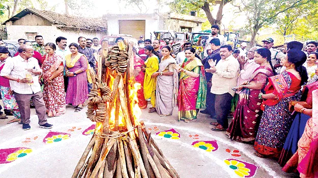 సంస్కృతి, సంప్రదాయాలను కాపాడుకుందాం
