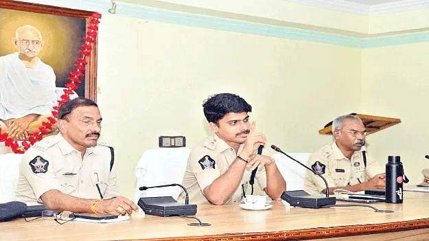 సాంకేతికతతోనే కేసుల దర్యాప్తు వేగవంతం