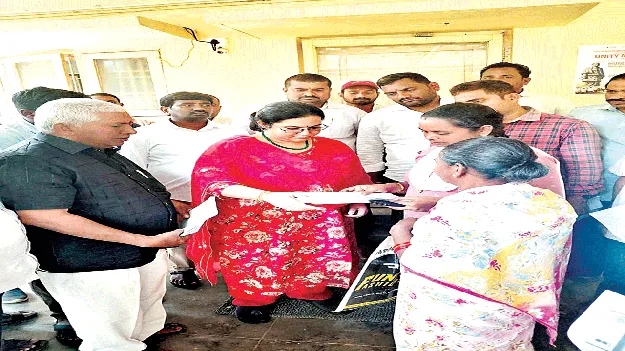 సమస్యల పరిష్కారానికి కృషి 