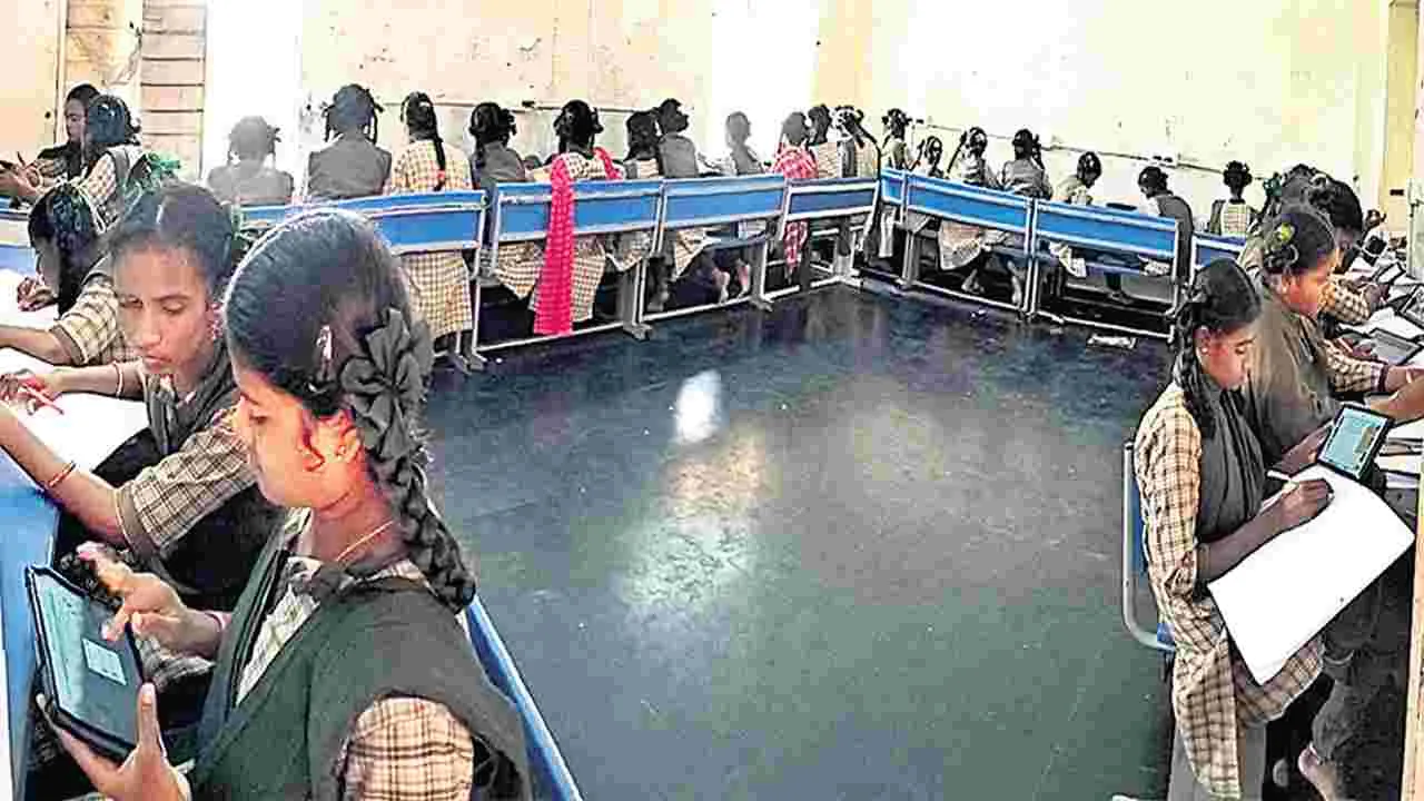 సర్కారు బడిలో ఏఐ పాఠాలు