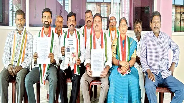 కేంద్రం విధానంతో  పేదలు పనిహక్కును కోల్పోతారు 