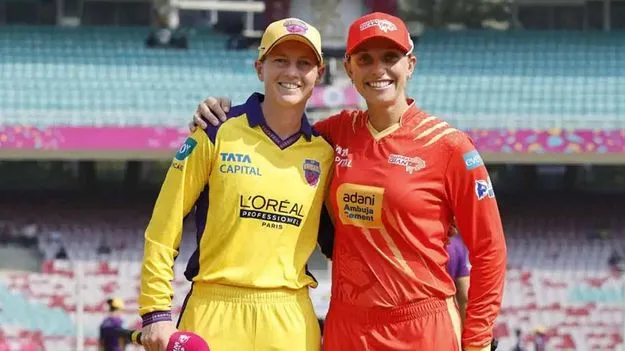 GGW  VS UPW:  చెలరేగి ఆడిన ఆష్లీ గార్డనర్..  గుజరాత్ భారీ స్కోర్