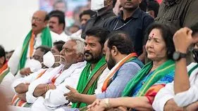 Congress Master Plan: మున్సిపల్ ఎన్నికల వేళ కాంగ్రెస్ పార్టీ సంచలన నిర్ణయం