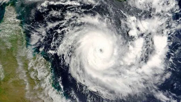 Cyclone: ఆగ్నేయ బంగాళాఖాతంలో వాయుగుండం.. 24 గంటల్లో తీవ్ర వాయుగుండంగా బలపడే అవకాశం