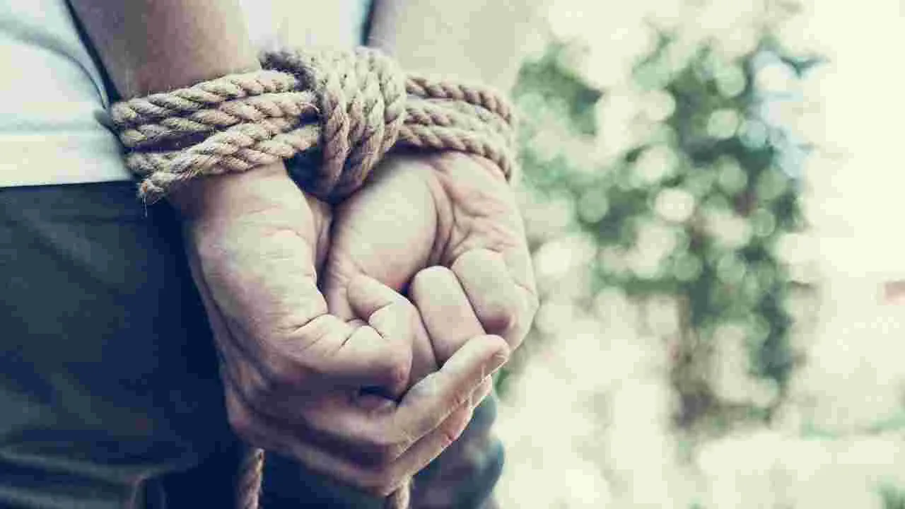 AP News: గుడివాలో టీడీపీ సానుభూతిపరుడి కిడ్నాప్ కలకలం..