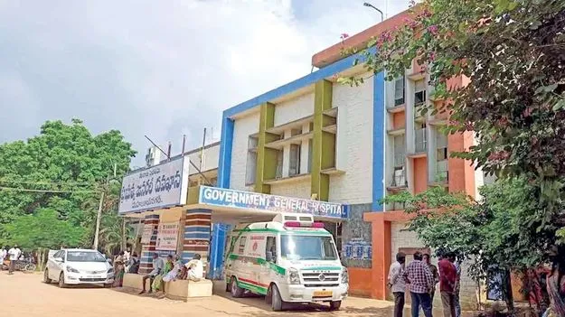 మహిళా ఉద్యోగినులపై వేధింపులు