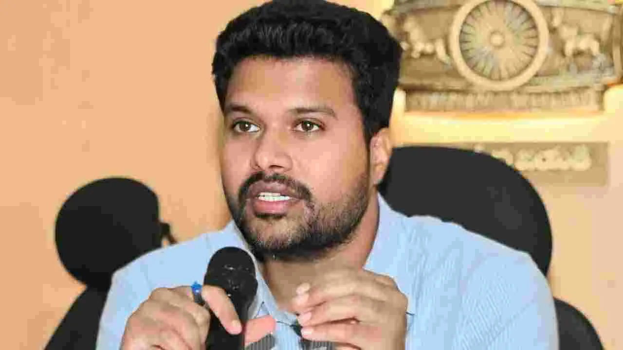 Irussumanda Blowout: బ్లోఔట్‌కు క్యాపింగ్‌కు మరో వారం పడుతుంది: జిల్లా కలెక్టర్