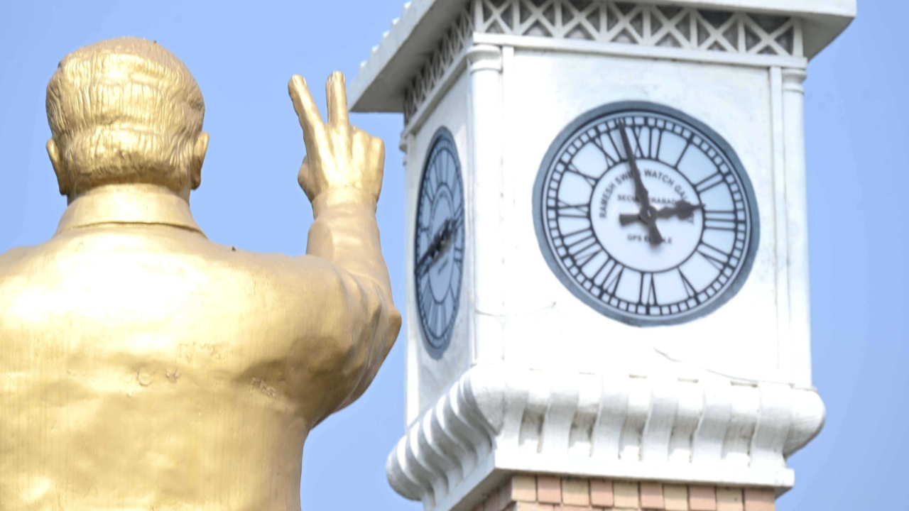 ఒక్క చూపుతోనే మైమరిపించే ఆసక్తికర చిత్రాలు