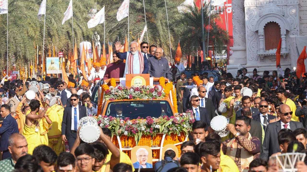 కన్నుల పండువగా ‘సోమనాథ్‌ స్వాభిమాన్‌ పర్వ్‌’ వేడుకలు.. పాల్గొన్న ప్రధాని మోదీ