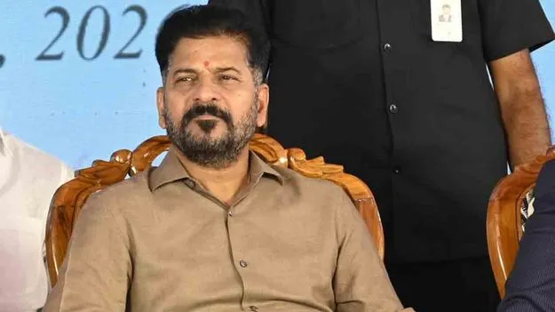 Cabinet Meet: మేడారంలో కేబినెట్ భేటీ.. పలు కీలక అంశాలపై చర్చ