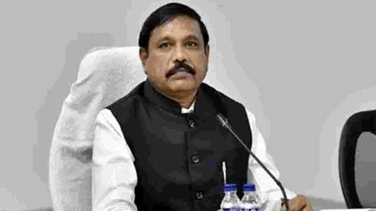 ప్రజామోదం లేని వ్యక్తి సజ్జల: ఎమ్మెల్సీ నాయుడు