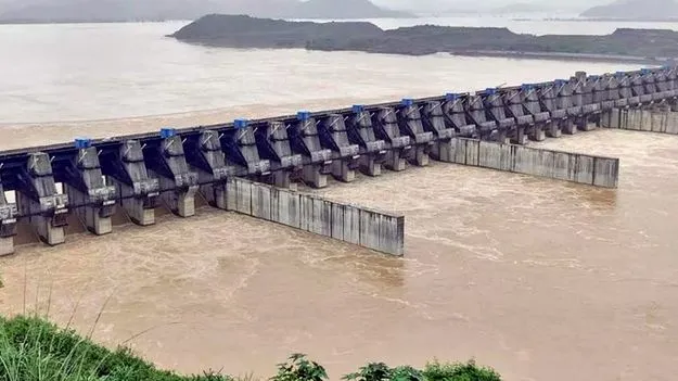 Telangana Govt: సూచనలొద్దు.. రిట్‌ పిటిషన్‌నే అనుమతించండి!