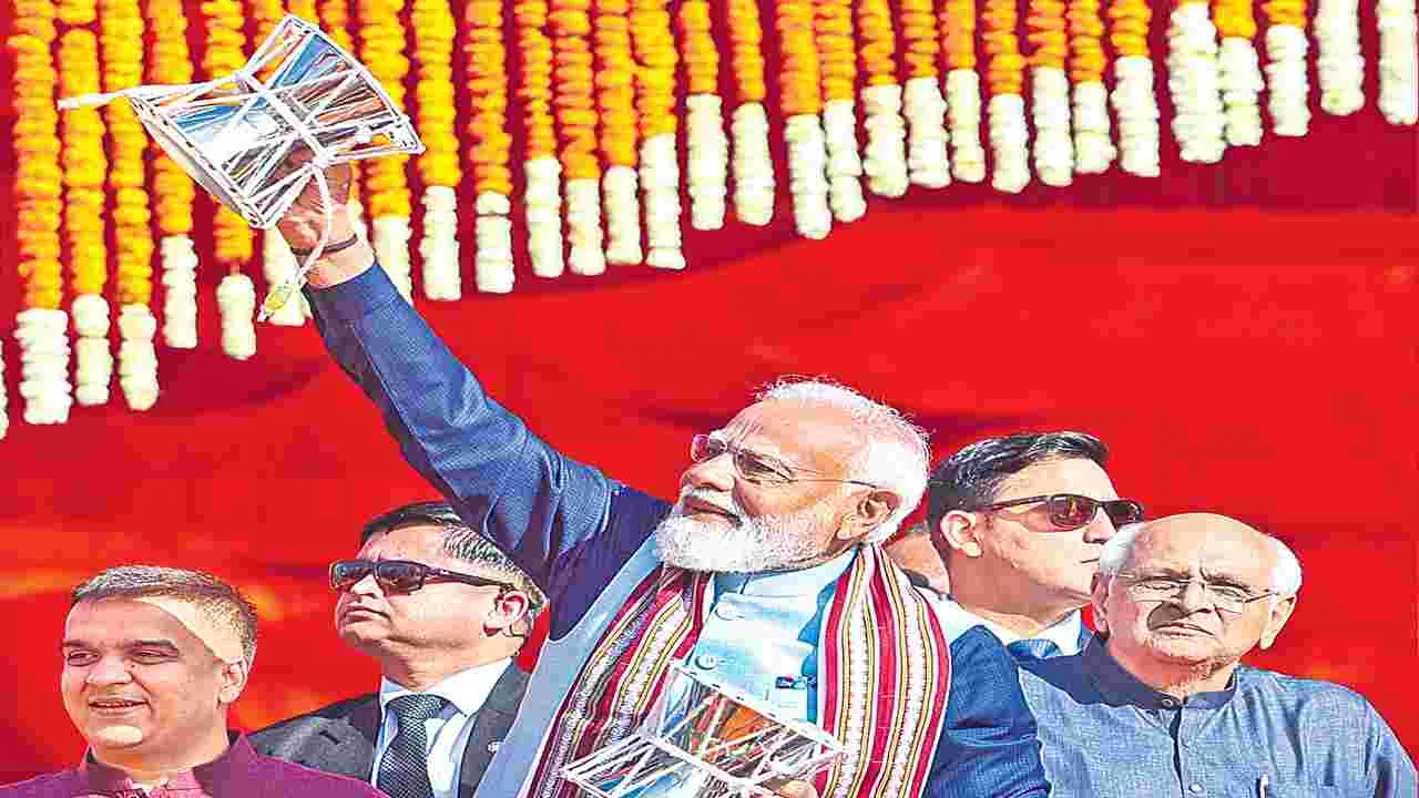 Prime Minister Modi: విభజన శక్తులను తరిమేద్దాం!