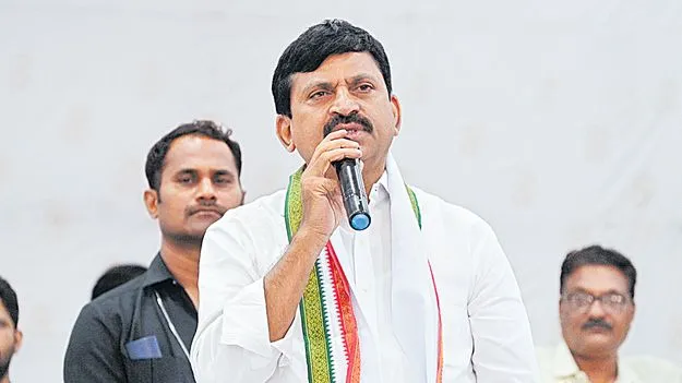 Minister Ponguleti Srinivas Reddy: ప్రభుత్వ సొమ్ము దుర్వినియోగం చేస్తే సహించం