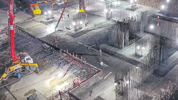 High Court Building: 48 గంటల్లో 3 వేల క్యూబిక్‌ మీటర్ల కాంక్రీట్‌