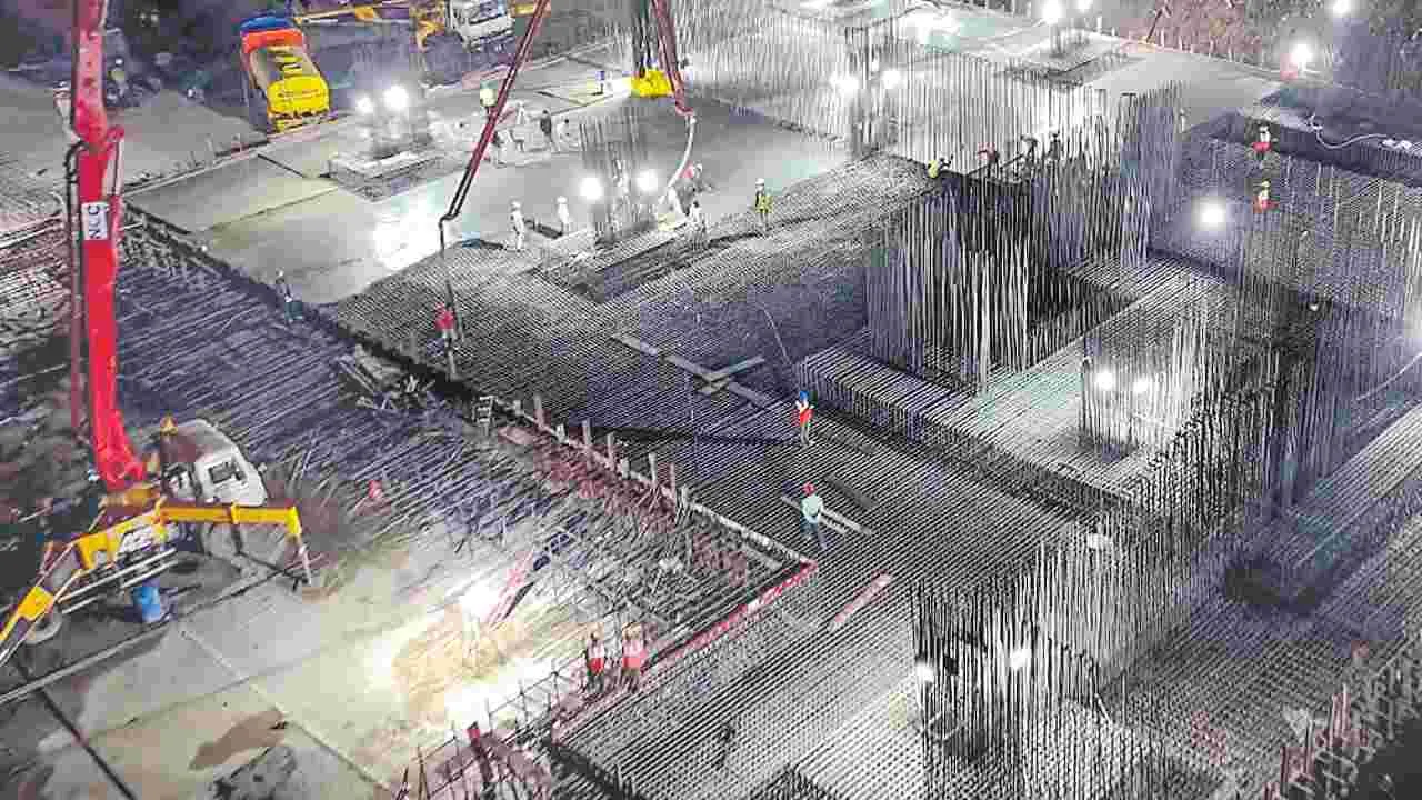 High Court Building: 48 గంటల్లో 3 వేల క్యూబిక్‌ మీటర్ల కాంక్రీట్‌