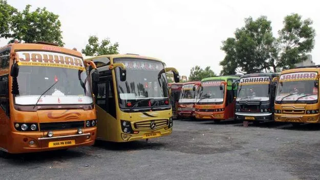 Excess Charges: ప్రైవేట్‌ బస్సుల్లో ఉల్లంఘనలపై స్పెషల్‌ డ్రైవ్‌