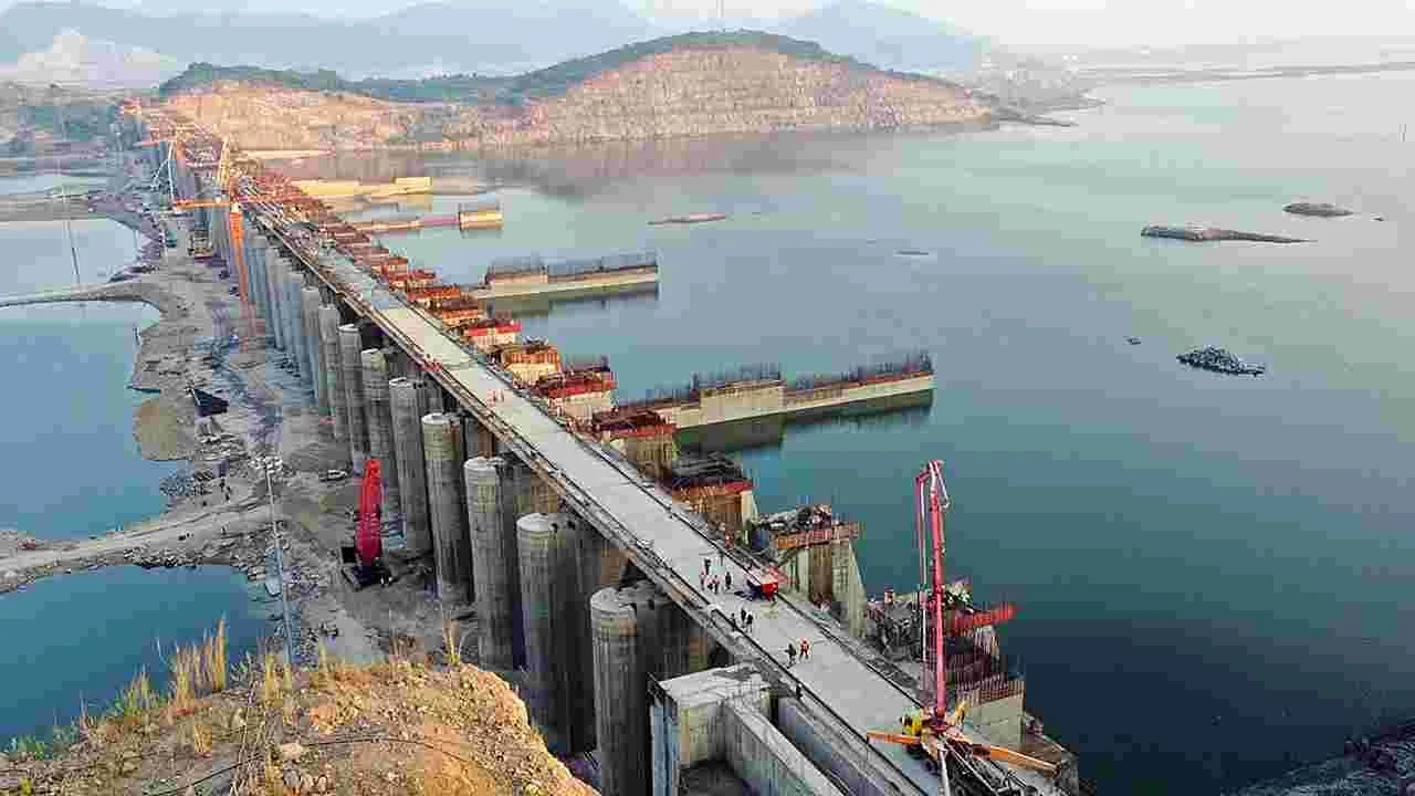 Polavaram Project: పోలవరం ప్రగతిపై సీఎం హ్యాపీ