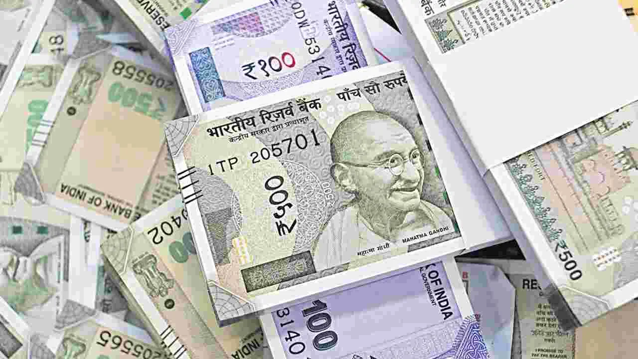 Sankranti Bonanza: ఉద్యోగులు, కాంట్రాక్టర్లకు సంక్రాంతి కానుక