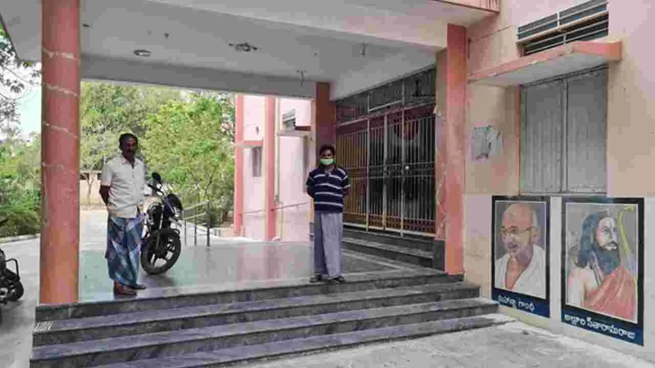 Welfare Hostels Sanitation: ‘థర్డ్‌పార్టీ’తో గురుకులాల్లో పారిశుధ్యం