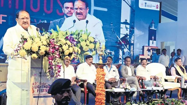 Indigenous Tourism: స్వదేశీ టూరిజాన్ని ప్రోత్సహించండి