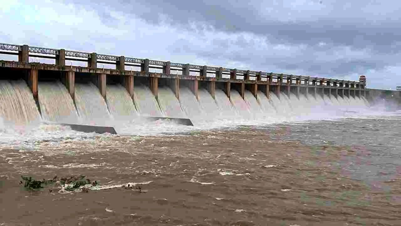 Tungabhadra Dam: ‘తుంగభద్ర’ గేటు ట్రయల్‌రన్‌ సక్సెస్‌