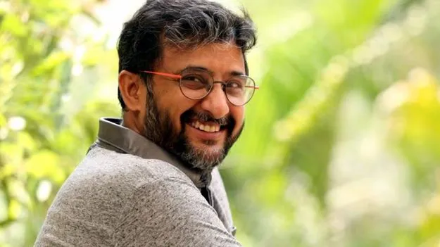 Investment Scam: సినీ దర్శకుడు తేజ కుమారుడికి టోకరా