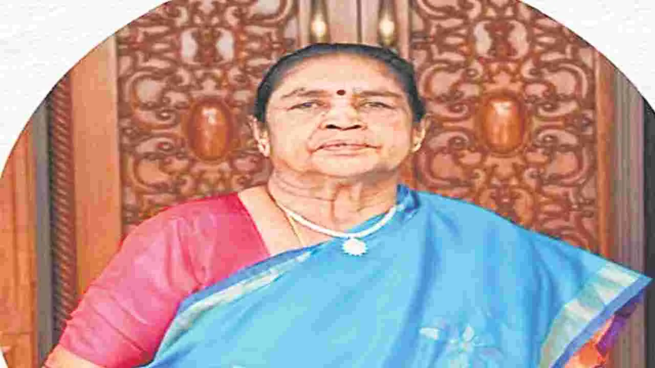 Public Tributes: మాజీ సీఎం రోశయ్య సతీమణి మృతి