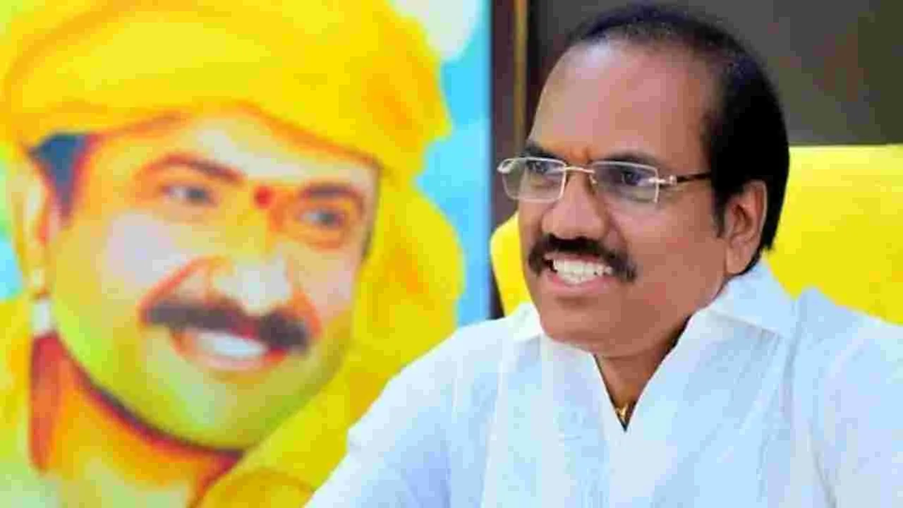 MLA Birthday Controversy: సొమ్ము ఒకరిది.. సోకు ఆయనది!