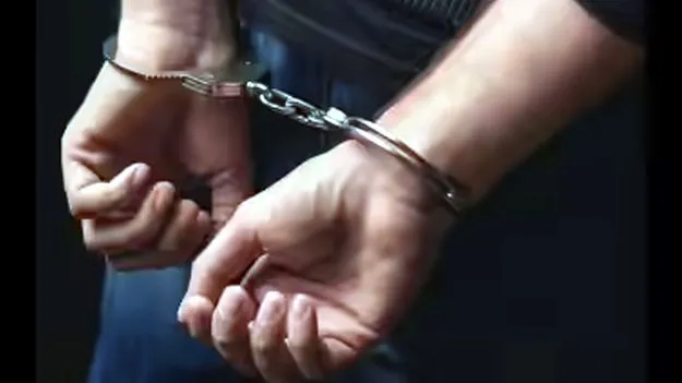 Gold Scam: తాకట్టు బంగారం మళ్లీ తాకట్టు