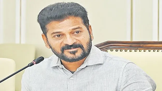 Chief Minister Revanth Reddy: భూములు సేకరించాకే ప్రాజెక్టులు! 