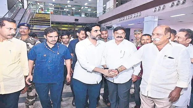 మంత్రి లోకేశ్‌ రాక