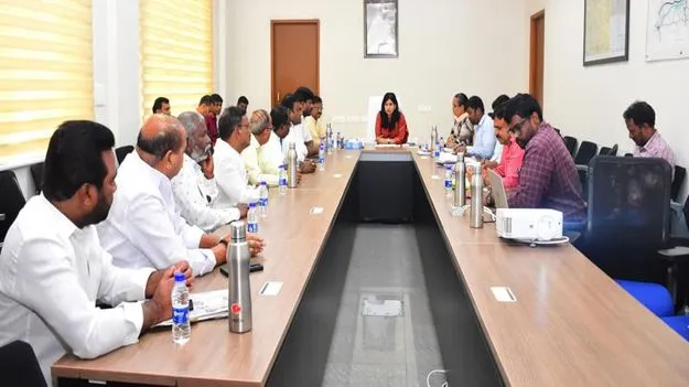 ఓటర్‌ జాబితాపై అభ్యంతరాలు తెలపాలి