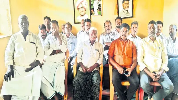 మూడు చెరువులనూ నింపుతాం : టీడీపీ