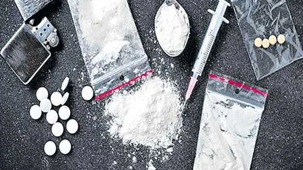 Hyderabad: నకిలీ ఆధార్‌.. డ్రగ్స్‌ స్మగ్లింగ్‌...