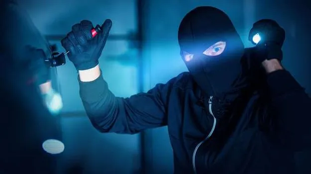 Hyderabad: సంక్రాంతికి ఊరెళ్తున్నారా.. ముందస్తు జాగ్రత్తలు తీసుకోండి..