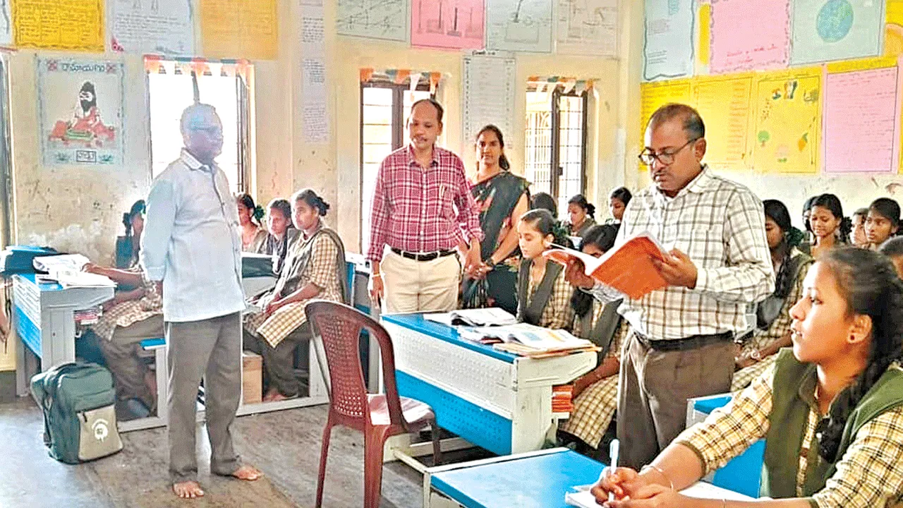 Pass Results  శతశాతం ఉత్తీర్ణత సాధించాలి