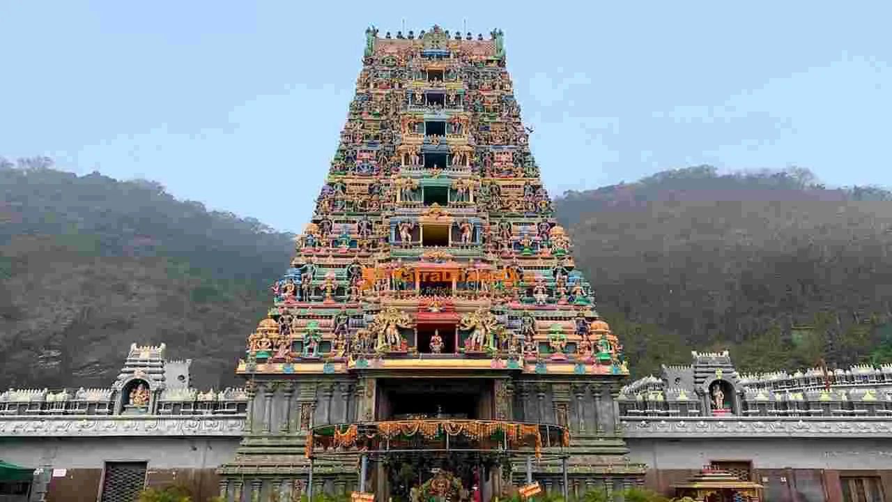 Durga Temple: దుర్గగుడిలో అపచార ఘటనపై ఈవో తాజా ఆదేశాలివే..