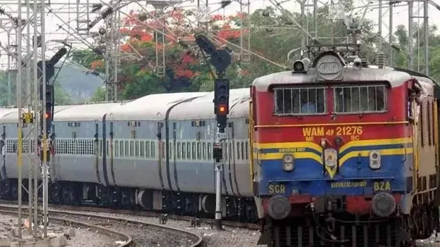 Sankranti Special Trains: పండుగకు రెండు ప్రత్యేక రైళ్లు..