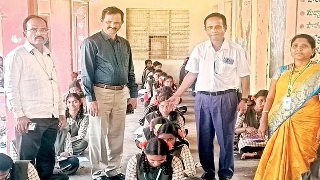 విద్యార్థుల్లో నైపుణ్యాన్ని పెంచాలి