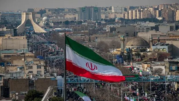 Iran protests 2026: ఇరాన్‌లో ఇంటర్నెట్, ఫోన్ కనెక్షన్లు కట్.. 200 మందికి పైగా మృతి..