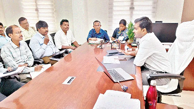 Resolving Revenue Issues  రెవెన్యూ సమస్యల పరిష్కారమే లక్ష్యం