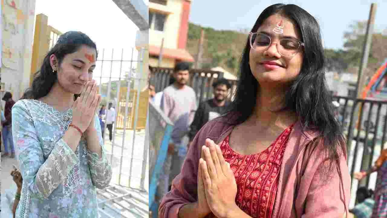 Medaram Jatara: మేడారం జాతరకు శుభారంభం.. వనదేవతలకు శుద్ధి పూజలు