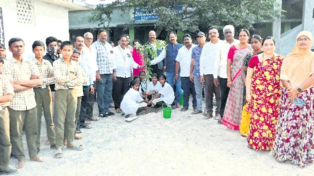 సేవే లక్ష్యంగా రోటరీ క్లబ్‌ ముందడుగు