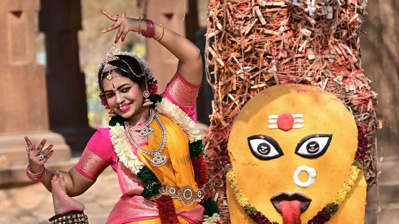 Sankranti-Hyderabad హైదరాబాద్ నగరంలో సంక్రాంతి సంబరాల చిత్రాలు.. 