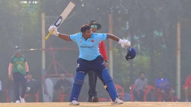 Sarfaraz Khan: సర్ఫరాజ్ అరుదైన రికార్డు.. సచిన్‌కూ సాధ్యం కాలేదు..