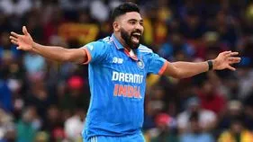 Siraj Four Wickets: చెలరేగిన సిరాజ్.. బెంగాల్ బ్యాటర్లకు చుక్కలు