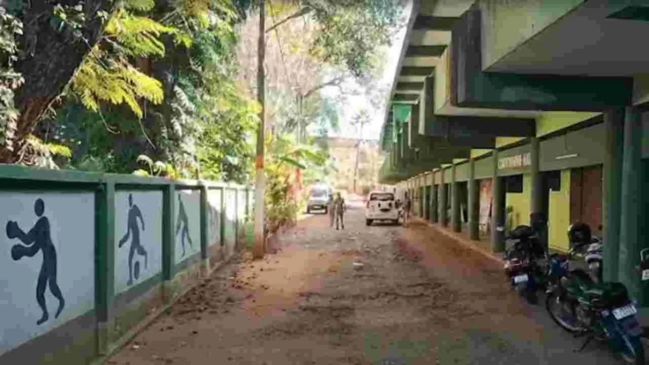 Teenage athletes found dead: కొల్లం స్పోర్ట్స్ హాస్టల్‌లో ఇద్దరు బాలికల ఆత్మహత్య..