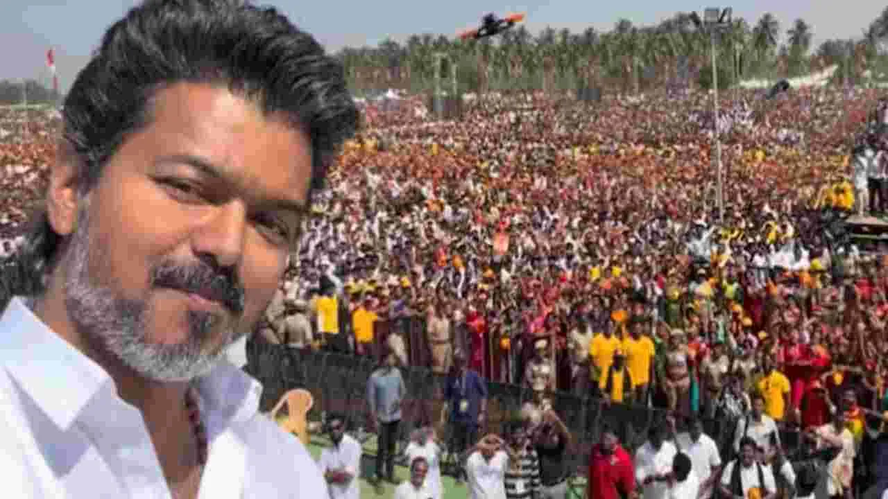 TVK Vijay: విజయ్ ప్రచార వాహనాన్ని సీజ్ చేసిన సీబీఐ