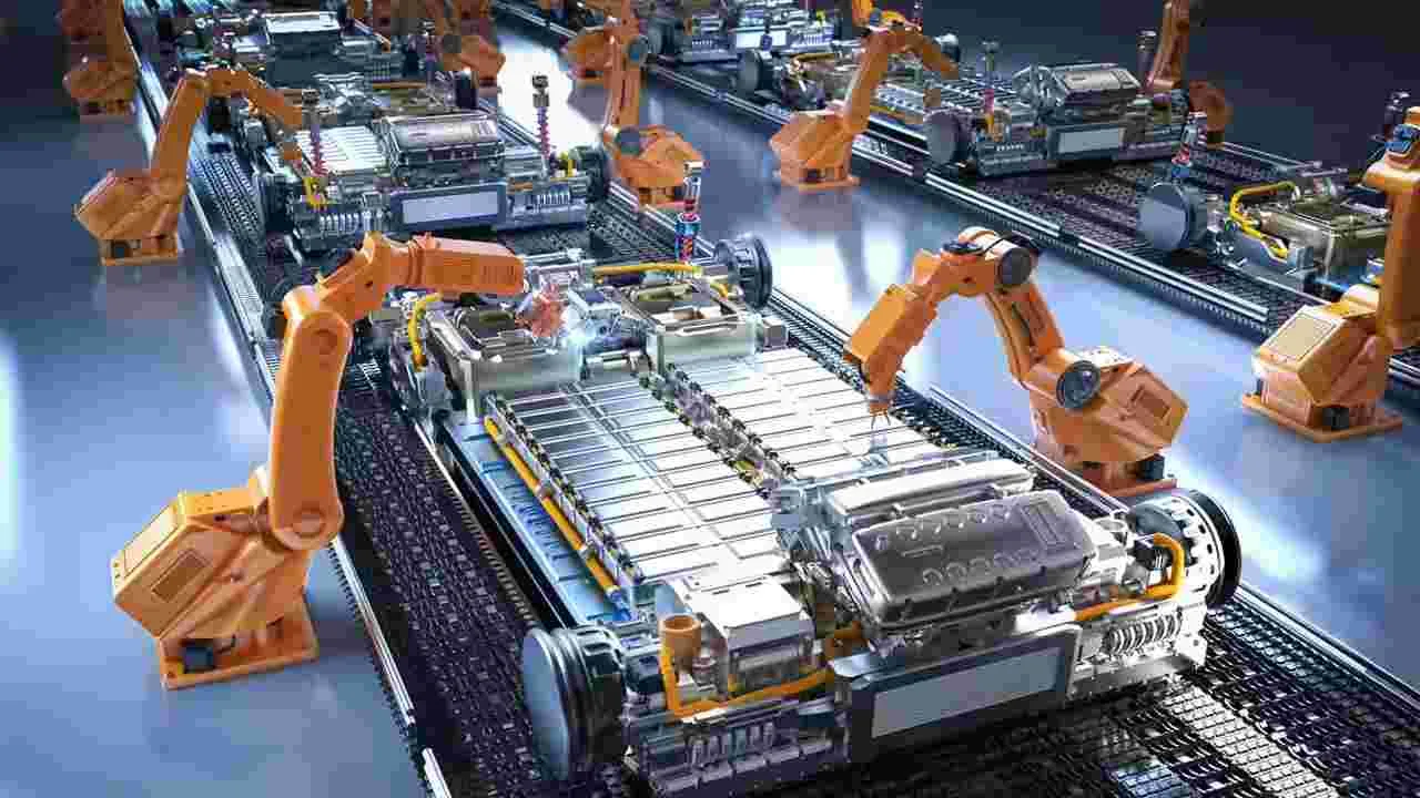 2040 నాటికి 700 గిగావాట్ల ఏసీసీ బ్యాటరీలకు డిమాండ్‌